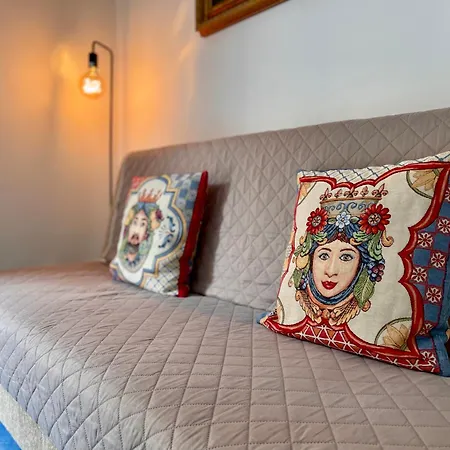 Blu Bordonaro דירה *