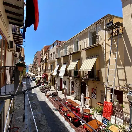 Διαμέρισμα Blu Bordonaro *