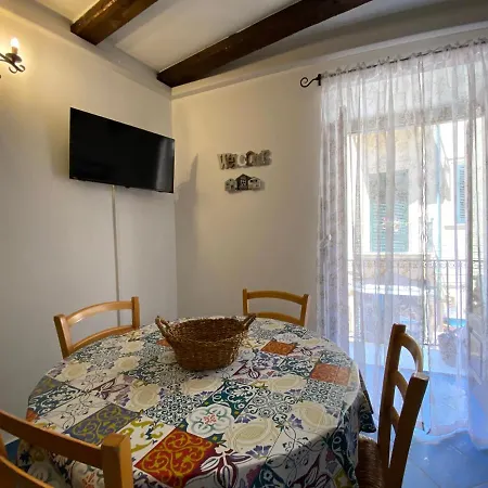 Blu Bordonaro Cefalu