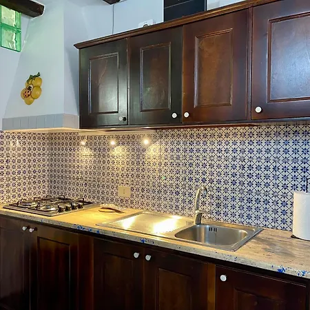 Blu Bordonaro Apartment Cefalu