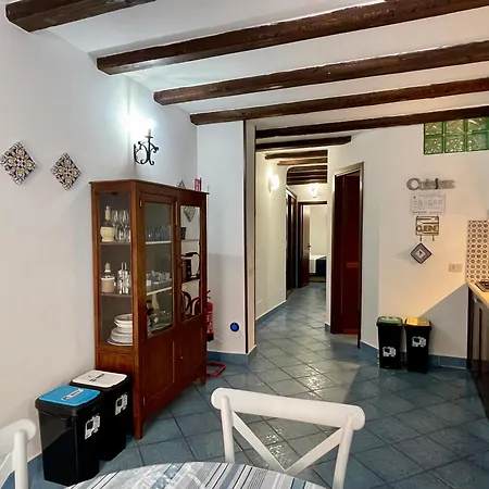 Apartment Blu Bordonaro *